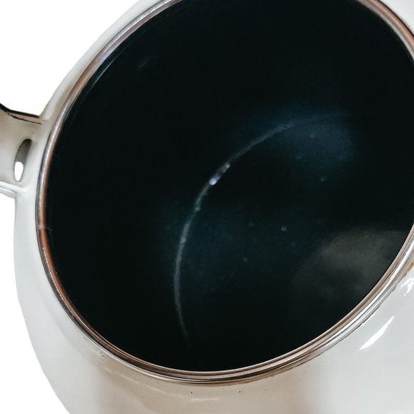 Vintage Apple Design White Teapot with Green Handle Farmhouse Cottagecore - Picture 7 of 7